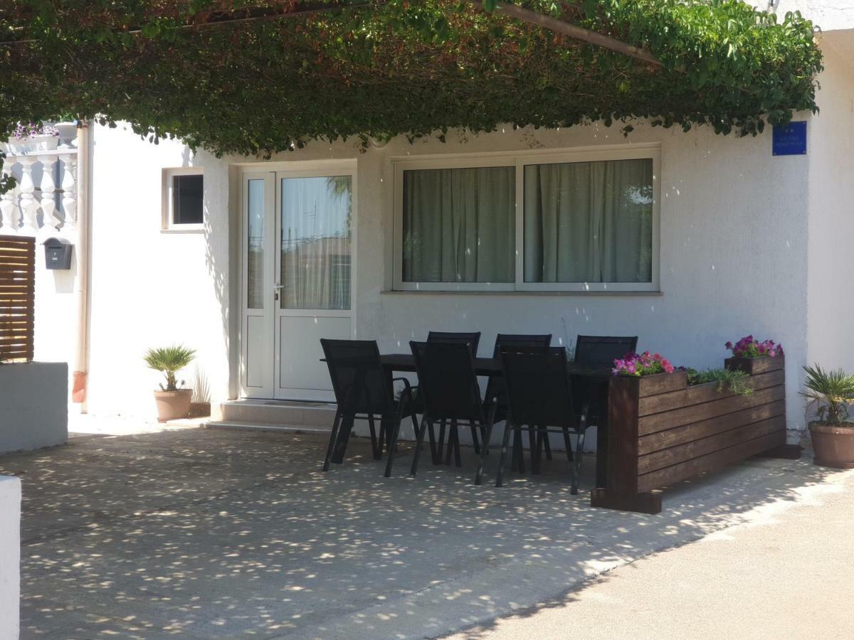 Marina Apartment